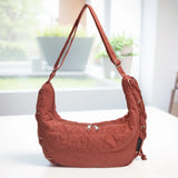 Women’s Stylish Dumpling Bag – Large-Capacity Crescent Shoulder Crossbody with Adjustable Strap for Travel & Daily Use