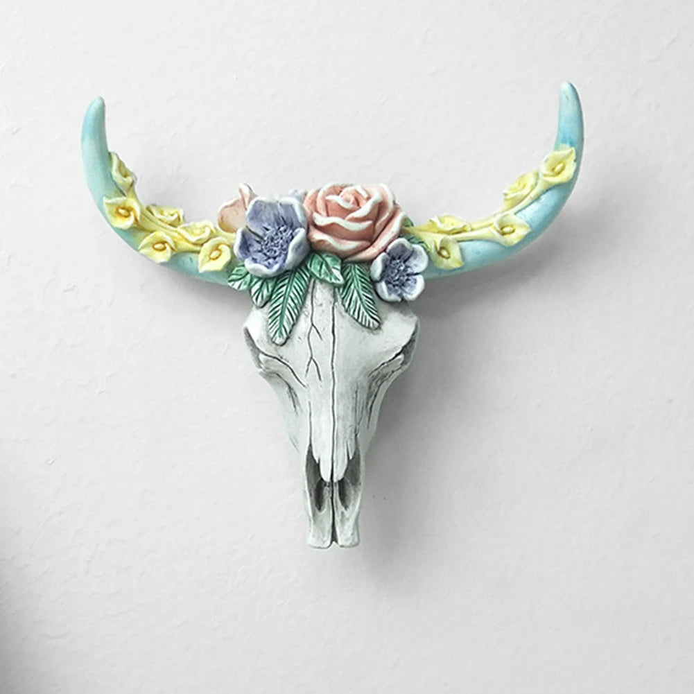 Cow Skull Wall Pendant with Succulent Flowers – Rustic Western Resin Sculpture for Home & Garden Décor