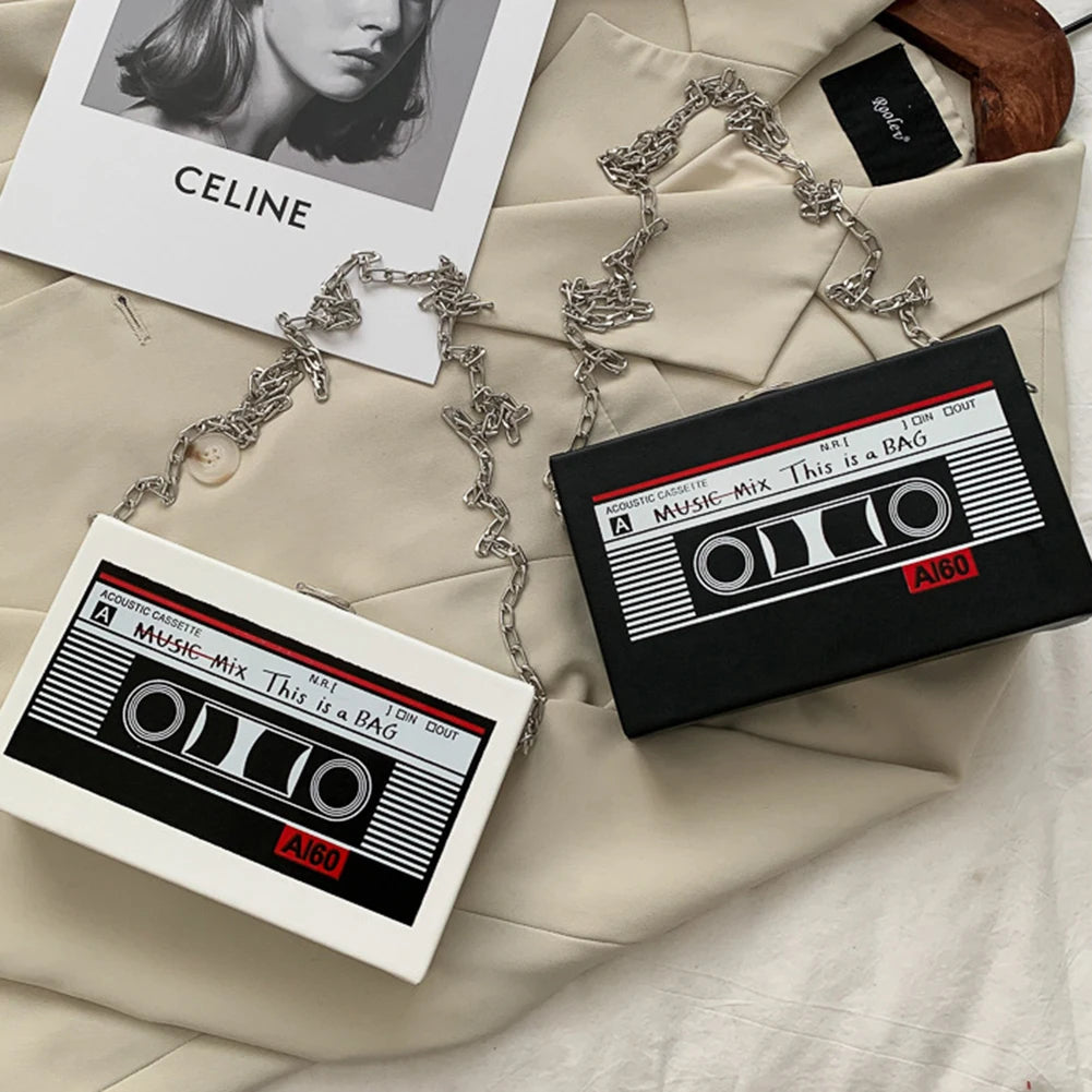 Women’s Radio Shape Crossbody Bag – Retro PU Leather Mini Chain Purse with Tape Recorder Print for Daily Use 🎶