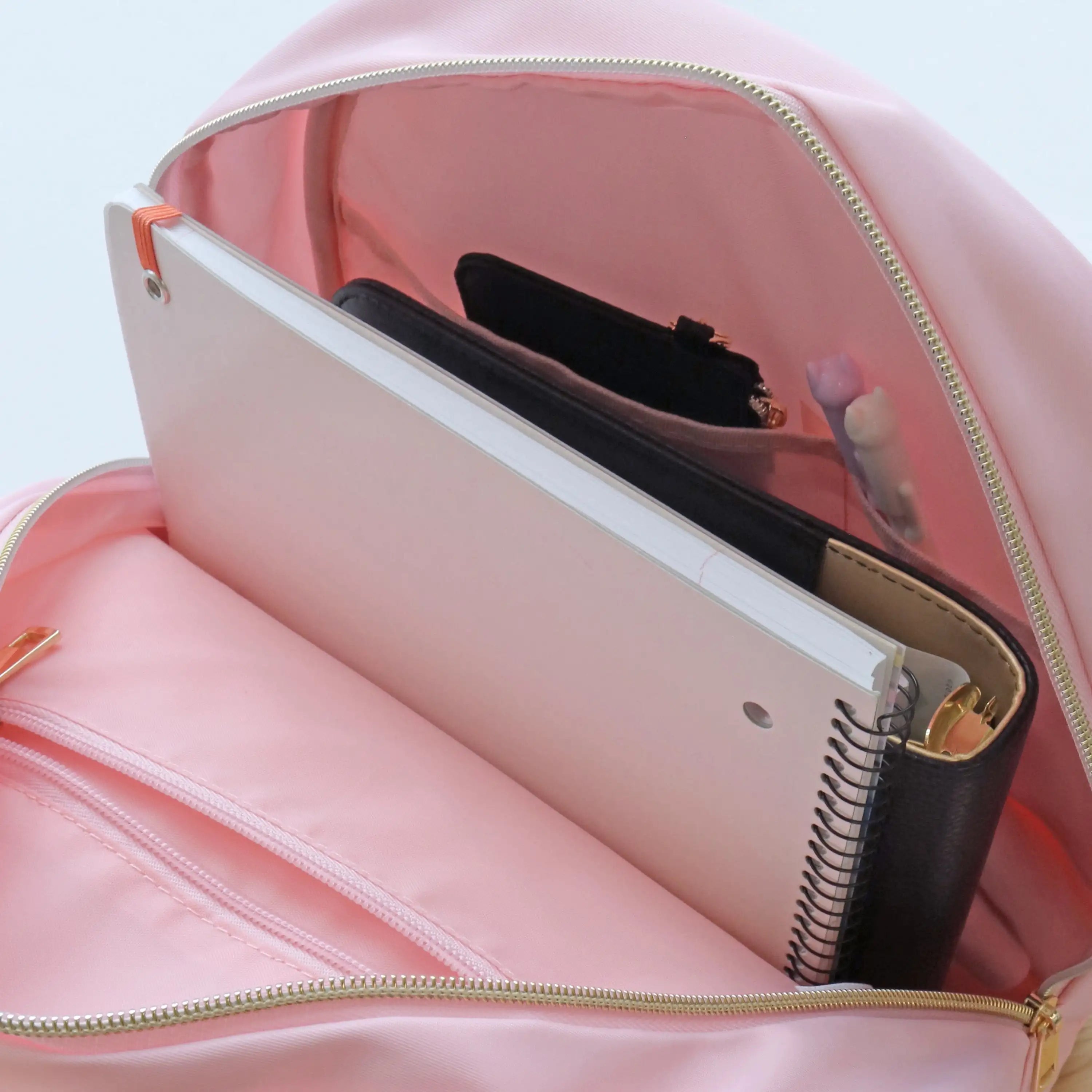 Pink Customizable Nylon Backpack – Stylish Travel & School Everyday Bag