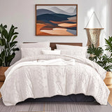 7-Piece Bohemian Tufted Comforter Set – Soft All-Season Bedding Ensemble