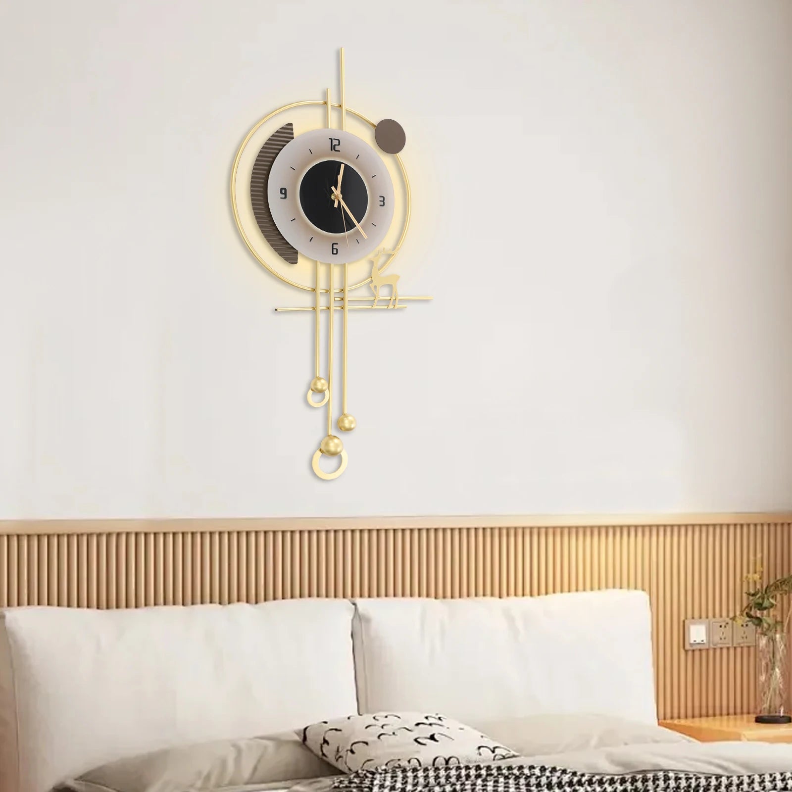 Modern LED Wall Clock – Large 35–70cm Gold Quartz Decorative Clock for Living Room & Indoor Home Décor ⏰✨