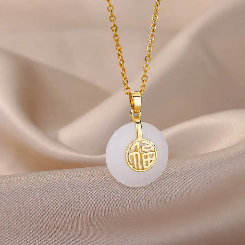 Gold-Color Stainless Steel Round Jade Lucky Necklace for Women & Men – Retro Blessing Pendant 🎁💫