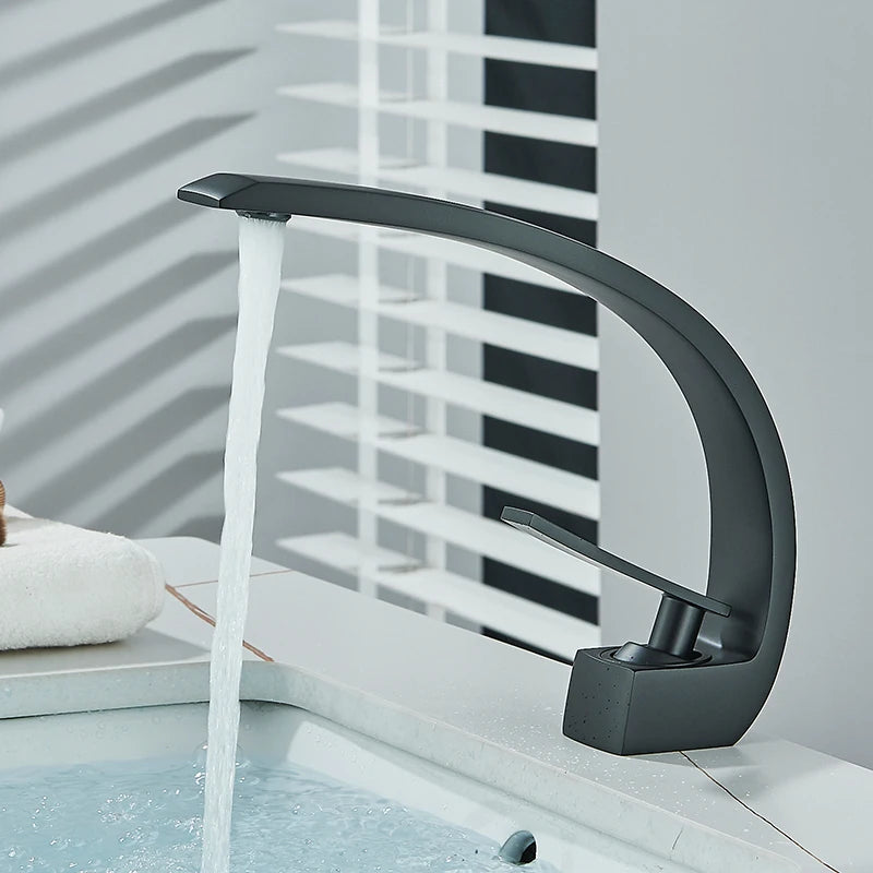 Black/Chrome Deck-Mount Basin Mixer Faucet – Single-Lever Hot & Cold Water Tap