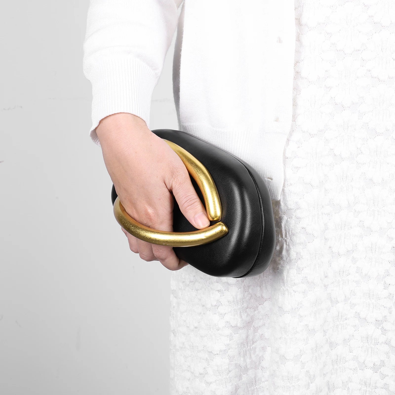 Women’s Retro PU Leather Clutch Bag – Elegant Evening Party Shoulder Crossbody Purse with Chain Strap & Phone Holder