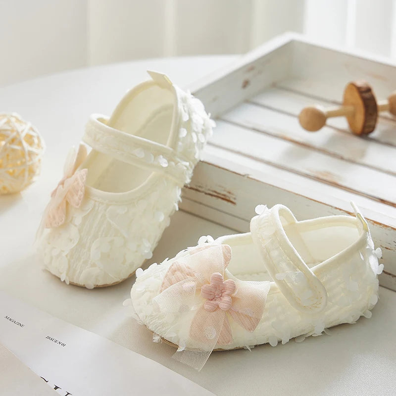 Adorable Baby Girl Bow Flats – Petal Design Infant Shoes with Soft Sole for Parties, Festivals & Baby Showers