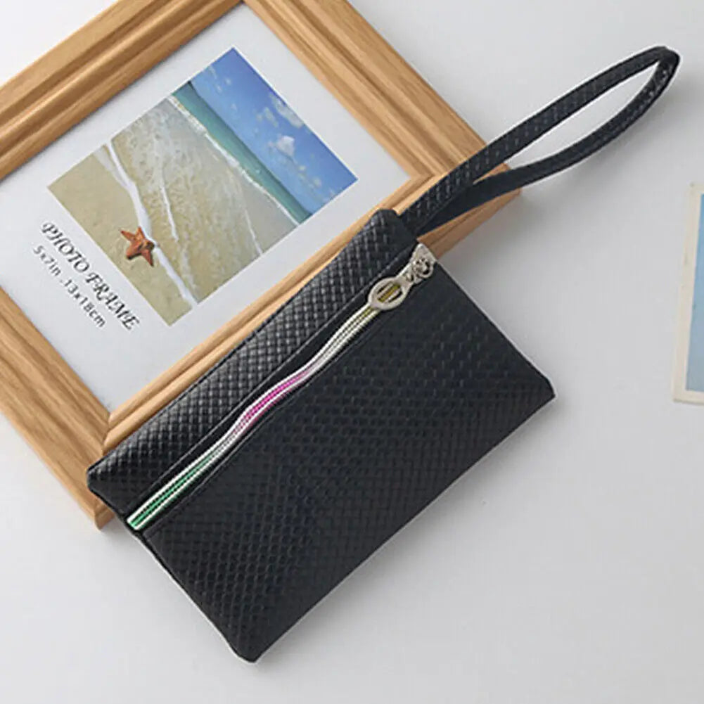 Women’s PU Leather Wristlet Clutch Purse – Double-Zip Travel Wallet with Smartphone Compartment & Elegant Design