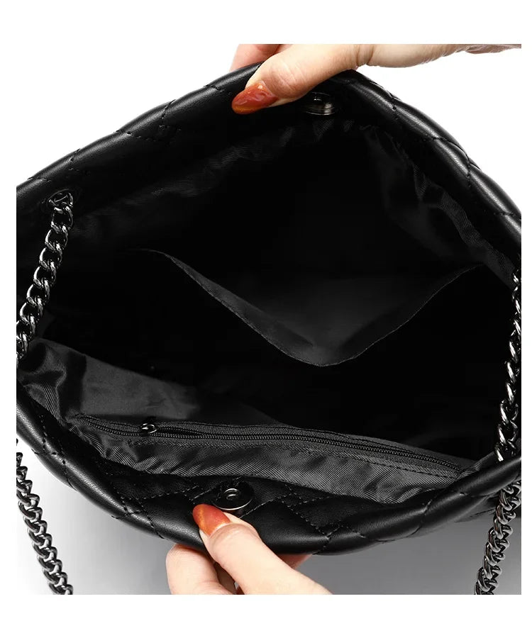 2024 Eagle-Head Chain Shoulder & Crossbody Bag – Diamond-Quilted Women's Handbag