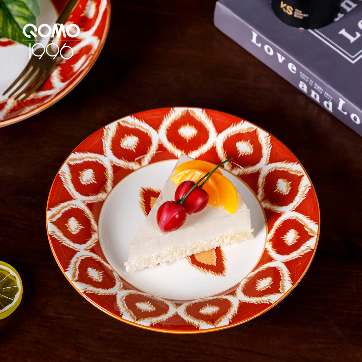 12-Piece Porcelain Dinnerware Set – “Red Flame” Pattern Ceramics Tableware with Bowls, Soup Plates & Fruit Plates