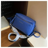 Women’s Adjustable Crossbody Bag 🎒 Minimalist Shoulder Bag with Zipper Closure for Daily, Commuting & Casual Wear