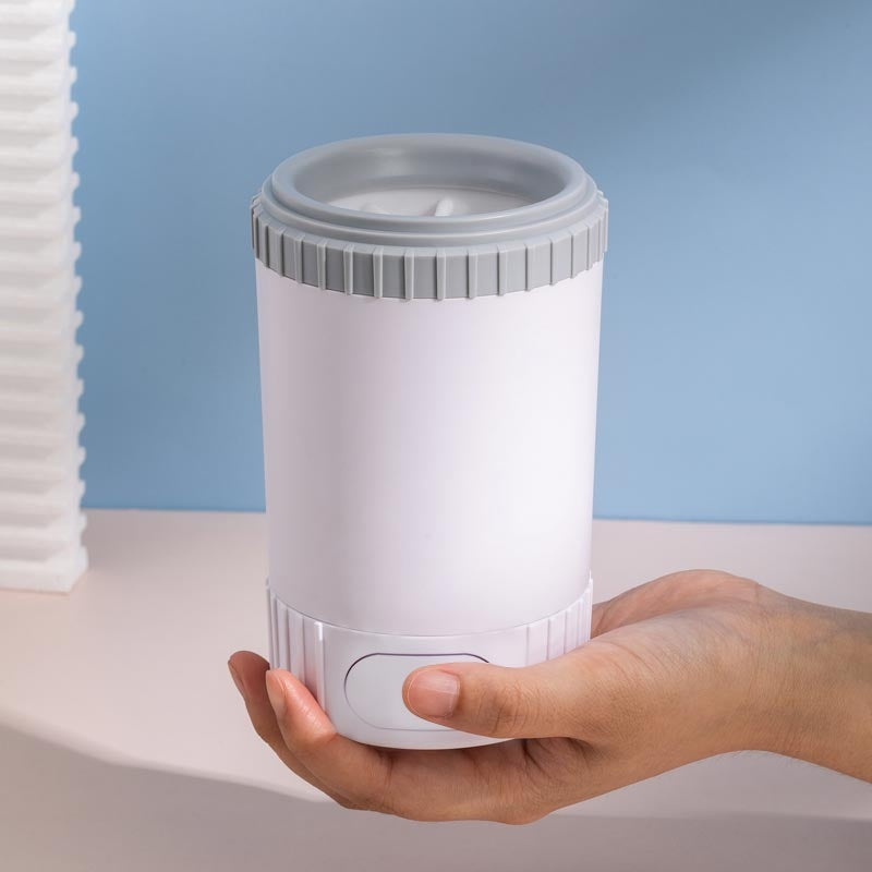 Second-Generation Semi-Automatic Dog Paw Cleaner – Portable No-Electric Pet Paw Washer for Effective Cleaning