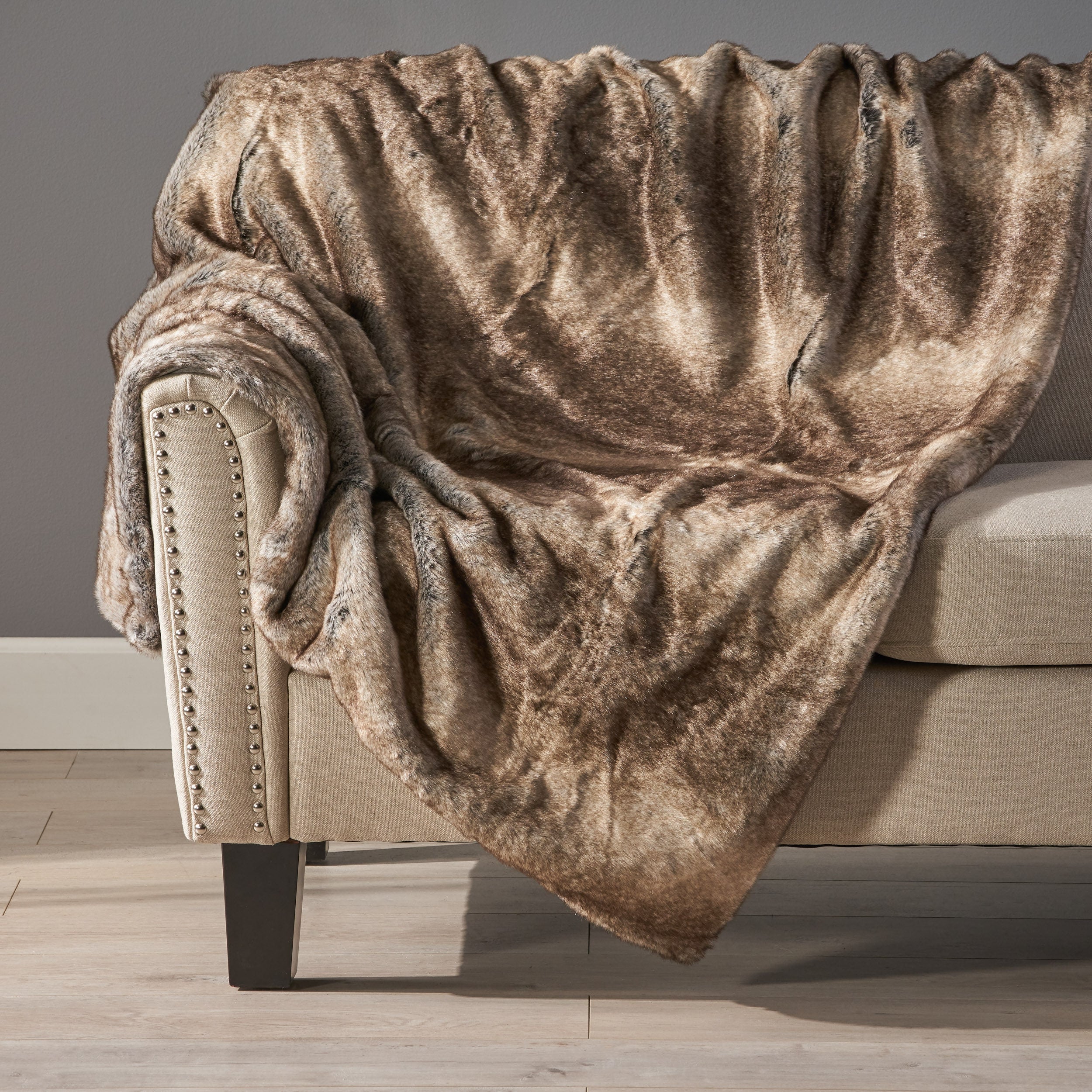 Soft & Cozy 50"x60" Fleece Blanket – Warm Lightweight Throw for Couch, Bed & Living Room