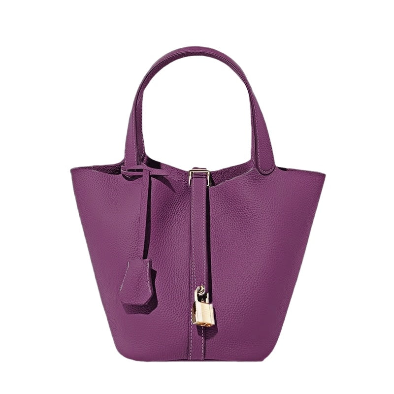 Basket Bag 🧺 – Palm Style Woven Handbag in Multiple Colors (Purple, Blue, Yellow, Black, White)