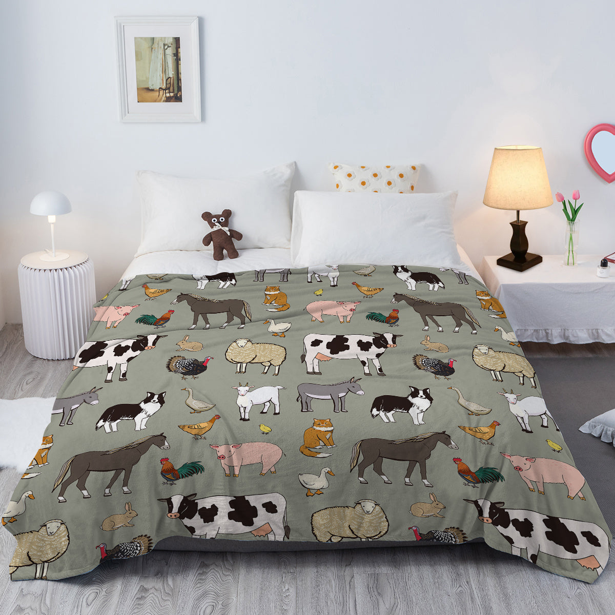 Various Animals Flannel Velvet Blanket – Soft Pig & Horse Print, Lightweight & Durable Throw for Home, Travel & Gift (75×100 cm · 130×150 cm · 150×200 cm)